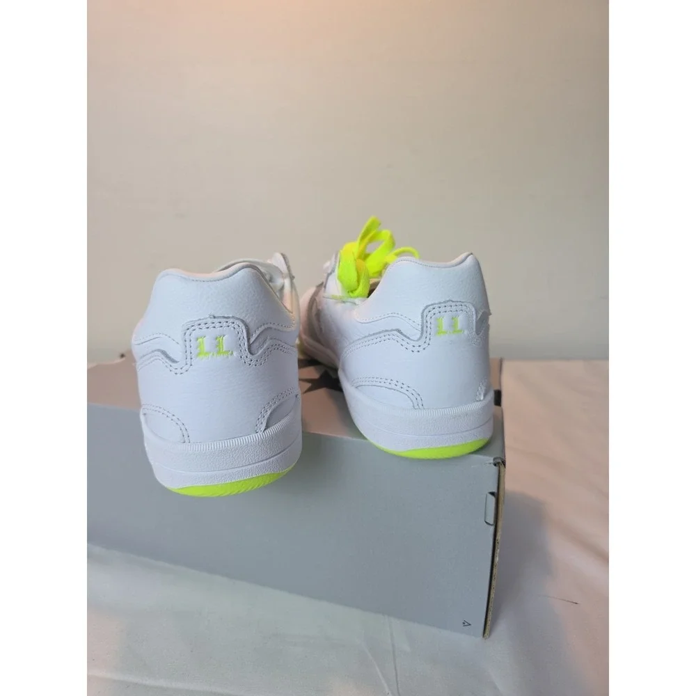 Converse cons louie